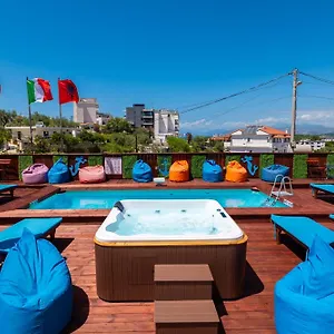 3* Hotell Two Mermaids